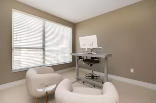 109 Aston Row Ln, Columbus, OH 43201 - Photo 20