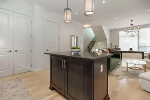 109 Aston Row Ln, Columbus, OH 43201 - Photo 14