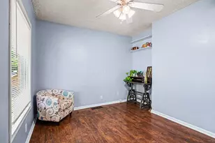 133 E Morrill Ave, Columbus, OH 43207 - Photo 8