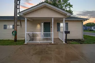 32 Hall St, Ashville, OH 43103 - Photo 1