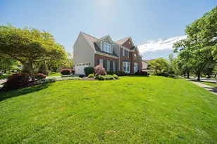 5498 Fawnbrook Ln, Dublin, OH 43017 - Photo 2