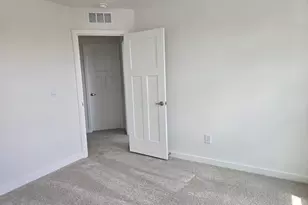 5600 Village Channel Dr, Canal Winchester, OH 43110 - Photo 20