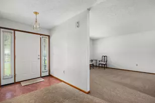 20 Winter Green Loop SW, Pataskala, OH 43062 - Photo 4