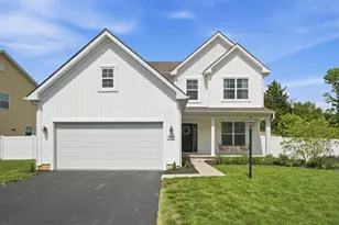 2942 Green Line Wy, Columbus, OH 43231 - Photo 4
