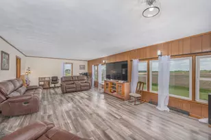 6520 Hall Rd, Centerburg, OH 43011 - Photo 10