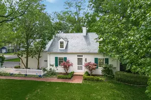 1085 Shady Lane Rd, Whitehall, OH 43213 - Photo 2