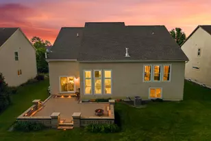 3930 Hickory Rock Dr, Powell, OH 43065 - Photo 14