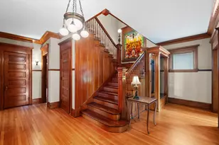 31 Woodland Ave, Columbus, OH 43203 - Photo 2