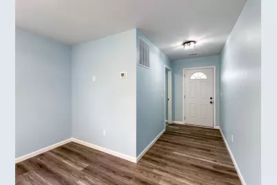 422 Silver Street, Marion, OH 43302 - Photo 2