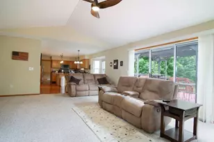 2051 Maxwell Ave, Lewis Center, OH 43035 - Photo 4