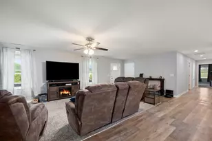 2779 Bethel Rd SE, Bremen, OH 43107 - Photo 6
