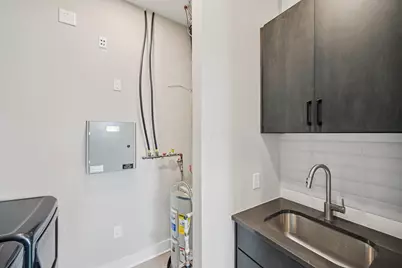 2842 Gunnison Drive #401, Columbus, OH 43228 - Photo 26