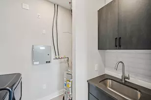2842 Gunnison Dr, Columbus, OH 43228 - Photo 26