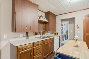 750 W 9th St, Marysville, OH 43040 - Photo 14