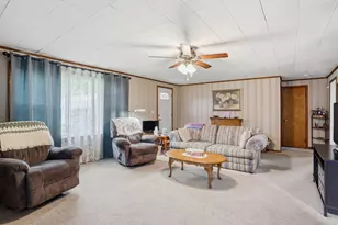 750 W 9th St, Marysville, OH 43040 - Photo 8