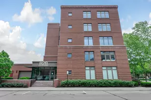 828 Bobcat Ave, Columbus, OH 43212 - Photo 2