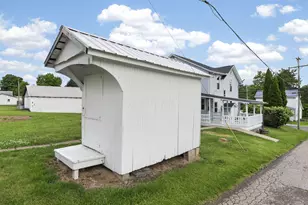 204 N Market St, Somerset, OH 43783 - Photo 46