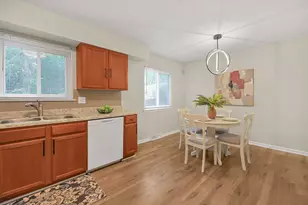 5366 Adderley Ave, Columbus, OH 43232 - Photo 8