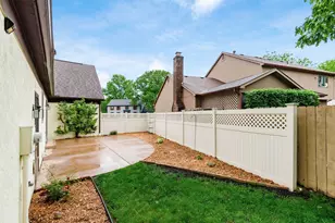 6886 Lakebrook Blvd, Columbus, OH 43235 - Photo 50