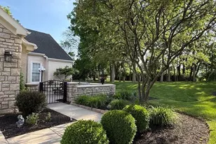 2637 Vi-Lilly Cir W, Grove City, OH 43123 - Photo 20