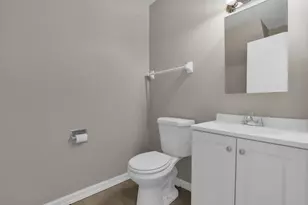 5862 Hallridge Cir, Columbus, OH 43232 - Photo 26