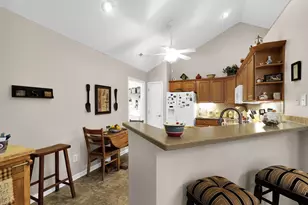 1196 Trotter Ln, Circleville, OH 43113 - Photo 14