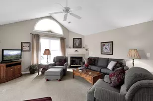 1196 Trotter Ln, Circleville, OH 43113 - Photo 12