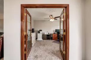 736 Sanville Dr, Lewis Center, OH 43035 - Photo 6