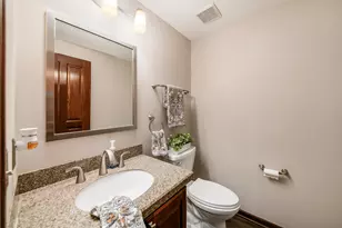 736 Sanville Dr, Lewis Center, OH 43035 - Photo 18