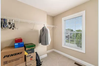 8075 Roseland Terrace, Pickerington, OH 43147 - Photo 38