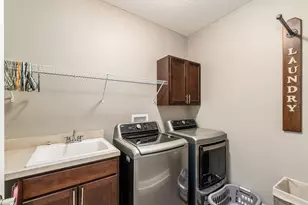 8075 Roseland Terrace, Pickerington, OH 43147 - Photo 20