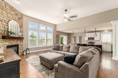 8075 Roseland Terrace, Pickerington, OH 43147 - Photo 10