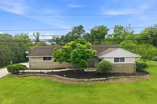1461 Ridgeview Rd, Columbus, OH 43221 - Photo 2