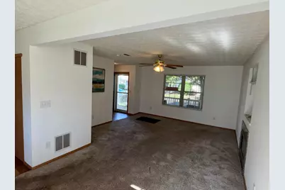 8295 Carano Way, Columbus, OH 43240 - Photo 6