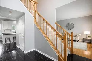 1185 Northwood Cir, New Albany, OH 43054 - Photo 4