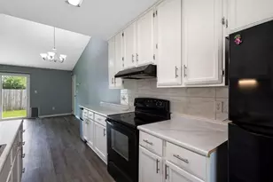 3678 Wynds Dr, Columbus, OH 43232 - Photo 18