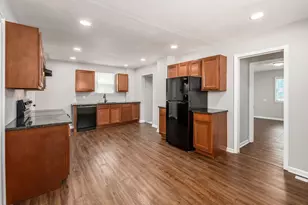 621 S Burgess Ave, Columbus, OH 43204 - Photo 12