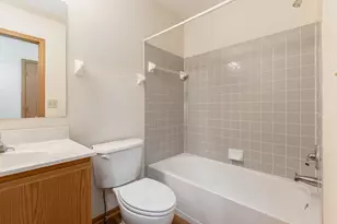 7800 Waggoner Chase Blvd, Blacklick, OH 43004 - Photo 18