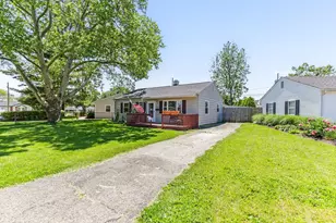 4549 St Rita Ln, Columbus, OH 43213 - Photo 4