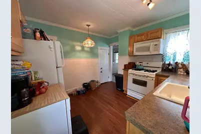 221 N Hayes Street, Bellefontaine, OH 43311 - Photo 8