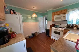 221 N Hayes St, Bellefontaine, OH 43311 - Photo 8