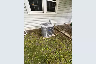 221 N Hayes Street, Bellefontaine, OH 43311 - Photo 16