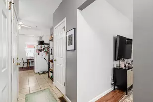 154 E Tompkins St, Columbus, OH 43202 - Photo 8