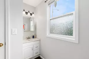 154 E Tompkins St, Columbus, OH 43202 - Photo 10