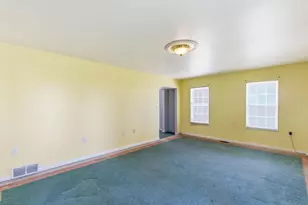 120 Watson Rd, London, OH 43140 - Photo 8