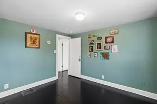 1580 E Weber Rd, Columbus, OH 43211 - Photo 16