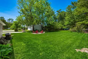 304 E High St, Ashley, OH 43003 - Photo 4