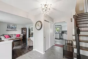 11600 Stonecreek Dr NW, Pickerington, OH 43147 - Photo 4