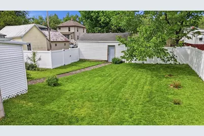 113 E Curtis Street, Mount Vernon, OH 43050 - Photo 6