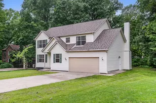 542 Bristol Dr SW, Reynoldsburg, OH 43068 - Photo 4